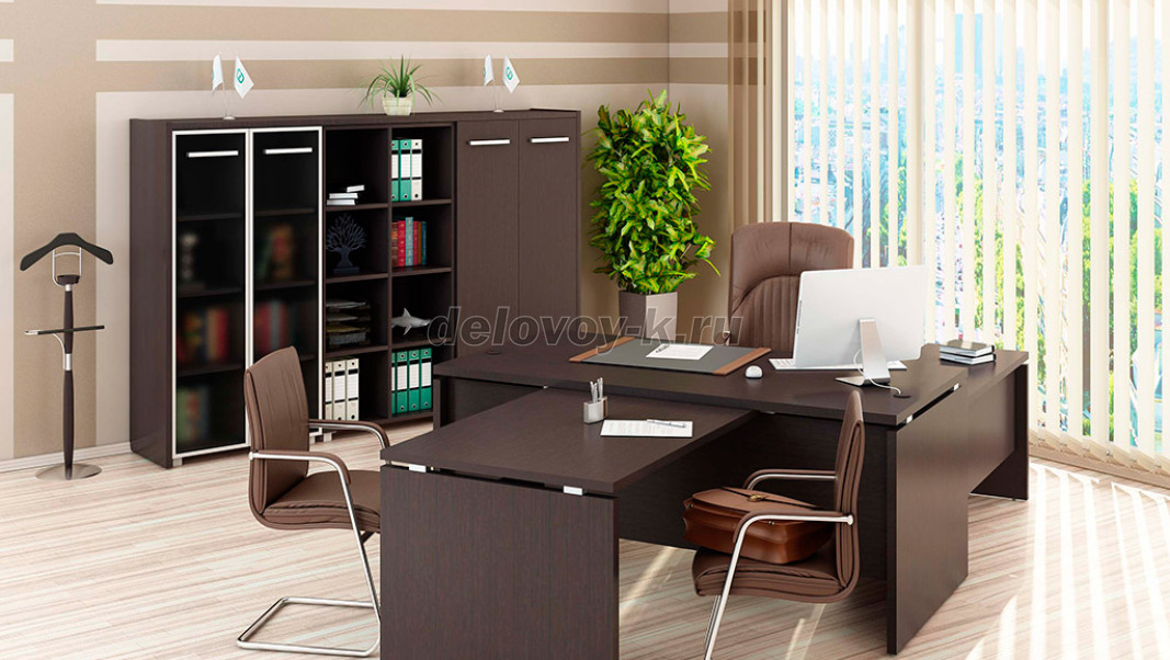 Дипломат фото